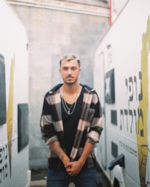 Rafael Cebrian Instagram - -
set