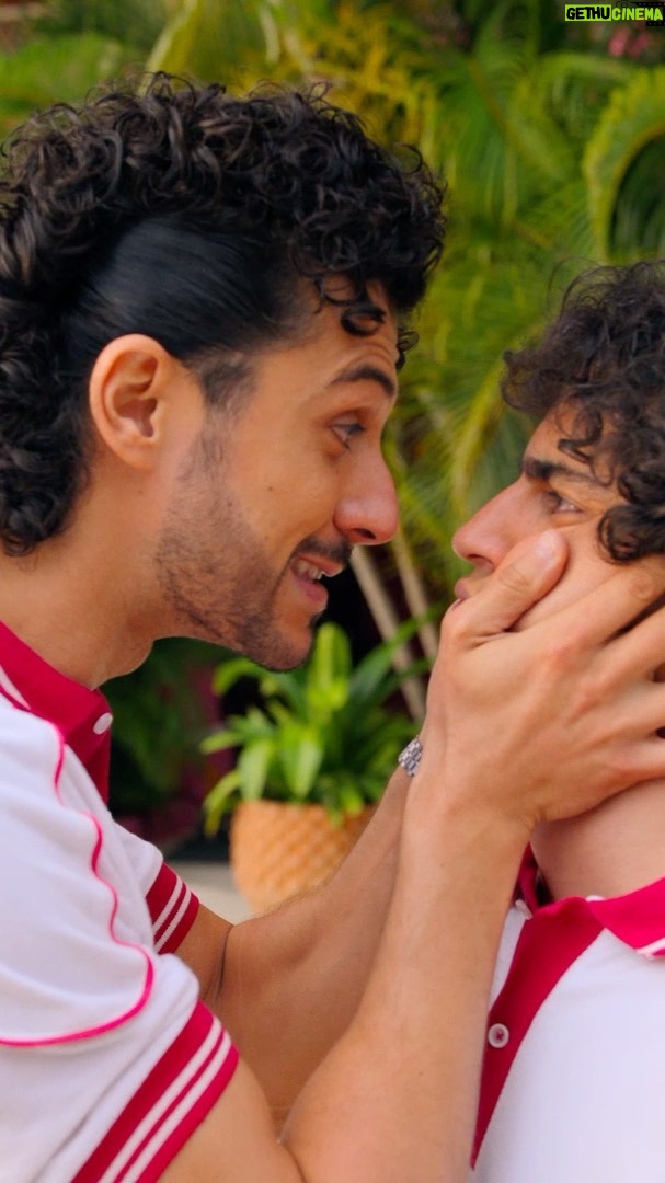 Rafael Cebrian - 3.4K Likes - In 1984, Maximo Gallardo’s dream comes true when he gets the job of a lifetime at Acapulco’s hottest resort, Las Colinas. But he soon realizes that working there will be far more complicated than he ever imagined.
@lionsgatetv @3pas_studios