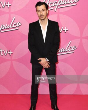 Rafael Cebrian Instagram - -
we had a premiere 
we had a lot of fun
I love this show and everyone involved in it 
Gracias infinitas