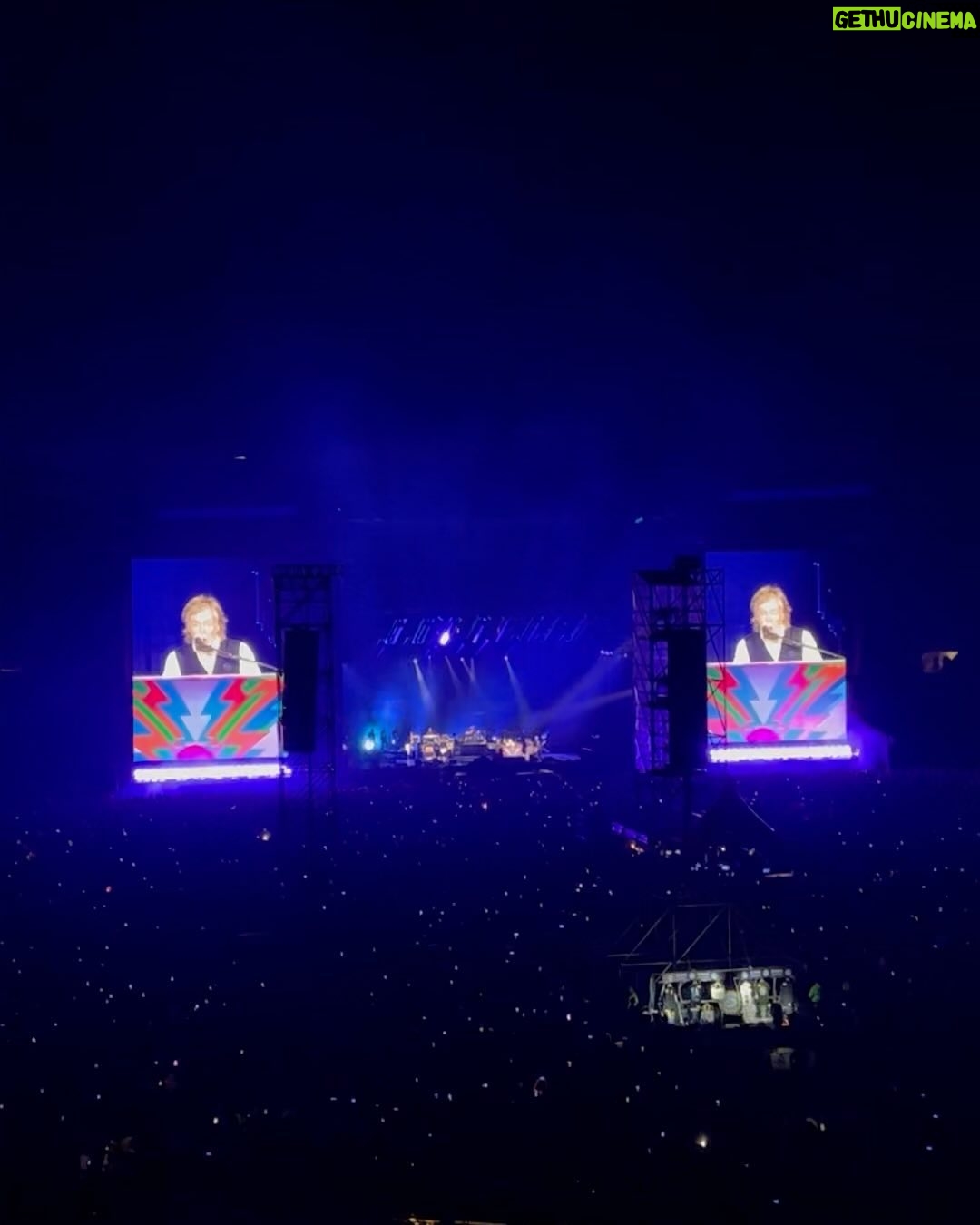 Rafael Gevú - 3 Likes - Assistir ao show de um beatle ☑️
Obrigado Macca 🤍
#paulmccartney #gotbacktour