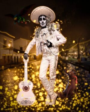 Rafael León Instagram - Feliz Día de muertos !FAMILIA !! 🕯️💀🌼💨
🌼🌼🌼🌼🌼🌼🌼🌼🌼🌼🌼🌼🌼🌼
#diadelosmuertos #felizdiademuertos #coco 
Total look : Yo 
Foto @kevs.mora 
Edición @scarhellfork