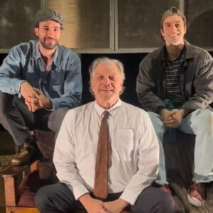 Rafael Queiroz Instagram - Phillip, Treat e Harold esperam você no Teatro FAAP todas as quartas e quintas-feiras, às 20h! 

Venha se emocionar com 'Órfãos', Dirigido por Fernando Philbert e estrelado por Lucas Drummond, Ernani Moraes e Rafael Queiroz. Imperdível! 

ÓRFÃOS 
de Lyle Kessler

Local: Teatro FAAP - Rua Alagoas, 903 - Higienópolis, São Paulo 
Temporada: 12 de junho a 01 de agosto
Horários: quartas e quintas-feiras às 20h
Valor: R$80 (inteira) / R$40 (meia entrada)
Classificação: 14 anos
Ingressos: Site do Teatro FAAP (link na bio)

Órfãos é um projeto apresentado pelo Ministério da Cultura, com patrocínio por meio da Lei Federal de Incentivo à Cultura - Lei Rouanet.

#Cultura #Teatro #Órfãos #PeçaÓrfãos #TeatroSãoPaulo #CulturaemSãoPaulo #LyleKessler #IngressosTeatro #SãoPauloCultural #EspetáculoSãoPaulo #TeatroFAAP #TeatroFAAPSP