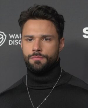 Rafael Silva Instagram - it was an honor celebrating Latino Excellence last week at @nalip_org end of year celebration. 

wearing @tomford 

1, @carlosericlopez 
2, @photosbykathlyn 
3, @stevensimione 
6, photo booth