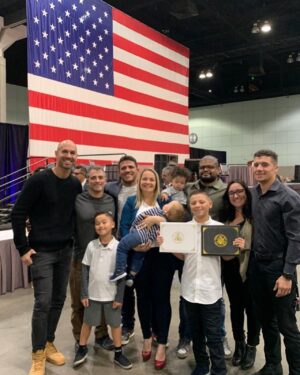 Rafael dos Anjos Instagram - "A double celebration day! 🇺🇸✨ On this 4th of July, I commemorate not only the independence of the United States but also my arrival in this incredible country that embraced me and my family with open arms and gave me the opportunity to pursue my dreams in the world of fighting. 🥊🔥 I'm grateful to everyone who supported me throughout this journey and continues to propel me forward. May the flame of freedom and determination never fade in our hearts. Happy 4th of July, my friends! 🎉🎇 #IndependenceDay #DreamsFulfilled #Gratitude"

*********************************
"Um dia de celebração dupla! 🇺🇸✨ Neste 4 de julho, comemoro não só a independência dos Estados Unidos, mas também minha chegada neste país incrível, que me acolheu e a minha família de braços abertos e me deu a oportunidade de continuar os meus sonhos no mundo das lutas. 🥊🔥 Agradeço a todos que me apoiaram ao longo dessa jornada e que continuam a me impulsionar para frente. Que a chama da liberdade e da determinação nunca se apague em nossos corações. Feliz 4 de julho, meus amigos! 🎉🎇 #IndependenceDay #SonhosRealizados #Gratidão"