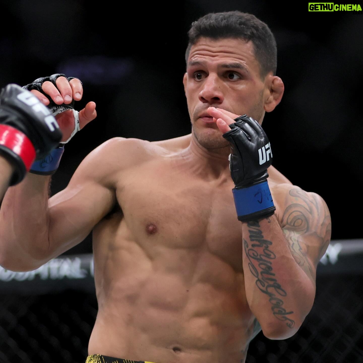Rafael dos Anjos - 21.5K Likes - Rafael dos Anjos thinks Michael Chandler is “embarrassing”