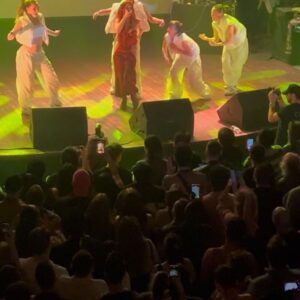 Raffaela "RALPH" Weyman Instagram - TORONTO SHOW!! GAVE!! ME!! CHILLS!!! (It also might have been a concussion from hitting my head on the basement ceiling - see last slide for a cute ice hat look) 👏❄️☃️ TY to castleleblanc for perfectly executing my hybrid pant outfit!!! (📸 @nessdevos)