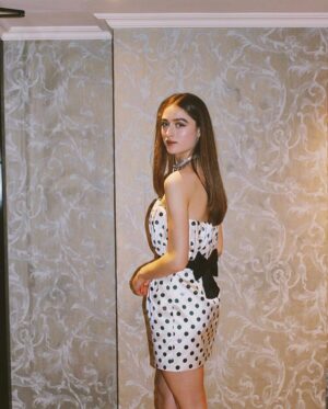 Raffey Cassidy Instagram - 40th London Critics Circle Awards 👗
Photos by @rebeccacorbinmurray