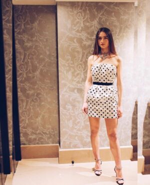 Raffey Cassidy Instagram - 40th London Critics Circle Awards 👗
Photos by @rebeccacorbinmurray