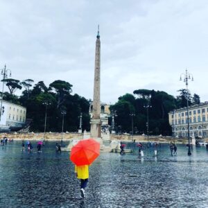 Raffiella Chapman Instagram - Sunshine and showers in #roma ☀️💧☂️