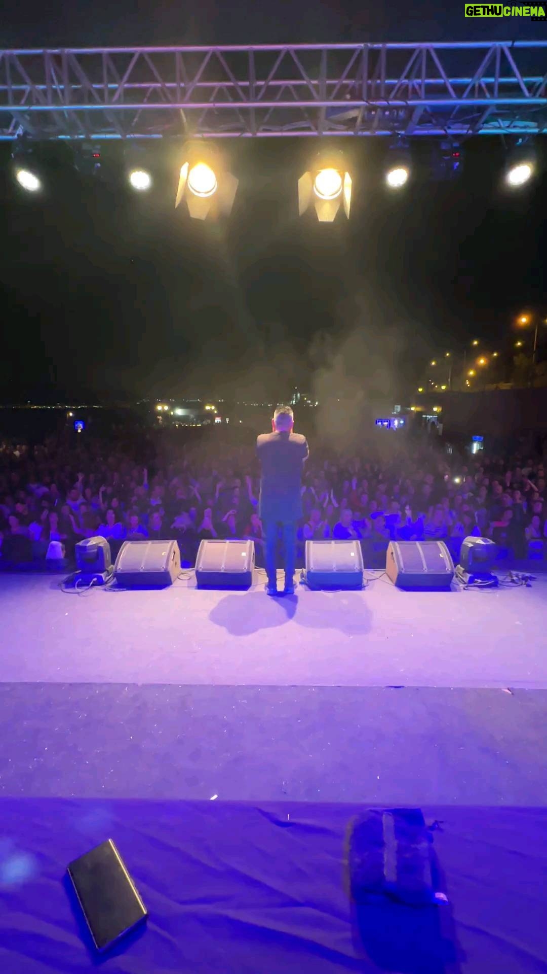 Ragga Oktay - 3 Likes - İzmir yine ateş gibiydi🤜🤛🔥
#izmirarena
