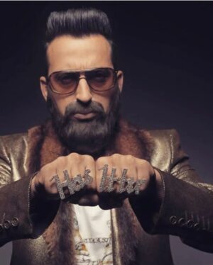 Ragga Oktay Instagram - Kötü olan her şeye🤜🤛

#hasanittir #mcdandik