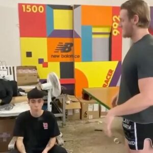 Ragnar Le Breton Instagram - Stop au stupéfiant .....une méthode efficace a 100% @tealer 😂😂😂😂😂
