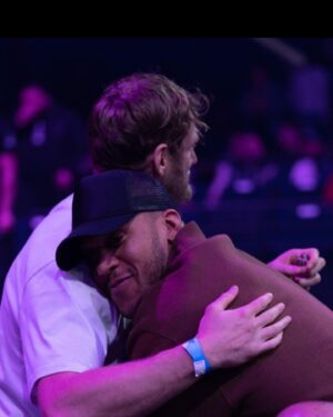 Ragnar Le Breton Instagram - Le pire trio d’internet en une photo….le plus sournois c’est celui qui s’amuse à faire des dérapages dans les côtes de Monaco petit indice il porte une sacoche ….Rdv le 2 septembre à paris pour soutenir mon frère d’amour @ciryl_gane ❤️la France est avec toi ❤️❤️ t’es une fierté nationale et un grand champion et surtout et avant tout un ami en or ❤️💪.a l’occasion de cet événement @celio_benormal organise un concours dans le quel il y’a des places à gagner pour lufc paris et un voyage à Vegas pour lufc 296 pour gagner tout ça il vous suffit de vous rendre  sur le poste épinglé de @celio_benormal ❤️🇫🇷💪bonne chance à tout les représentants français sur la carte @benoitst_denis @will_gomis @morgan_chapa @taylor_d.i_ @manonfiorot_mma on es tous avec vous ❤️🇫🇷🇫🇷🇫🇷🇫🇷force aussi à @volkan_oezdemir