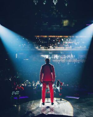Raheem DeVaughn Instagram - Part of becoming a GOAT is how well you adapt , transform and reset.  Elevation is not Repetition . Be fearless on your quest to be great - 🥀🫶🏾✨

Content By: @work4urslf / @chris1st 📸 

Hit my bio 🔗
To Buy and Stream my all my musical catalog. 

Song “ Fragile “ 

Written By : @raheem_devaughn feat. 
@malikyusef100 

Produced By: @djkennydope 

Shout out to the band 
@_jrel @official_yml @itswizardkel & Warren Jones