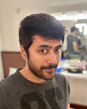 Rahul Ravindran Instagram - This week’s been all about switching looks from one to another non-stop:)

All thanks to @hanuman_3007_ for managing the switching ♥️♥️🙌🏽🙌🏽