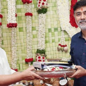 Rahul Ravindran Instagram - An auspicious start to something very exciting ❤️‍🔥

#TheGirlfriend begins with a pooja ceremony amidst the team and its well-wishers ❤️

Shoot begins soon!

#RAGARA
@rashmika_mandanna @rahulr_23 #AlluAravind @sknonline #VidyaKoppineedi @dheerajmogilineni @heshamabdulwahab @massmoviemakers #DheerajMogilineniEntertainment @geethaarts