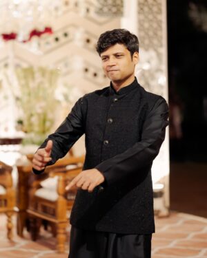 Rahul Subramanian Instagram - Dance like no one is watching, by dancing when there is no one watching …