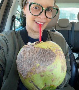 Rahvaunia Instagram - • HYDRATING • Both my big head and this big coconut wouldn’t fit in this photo. Just call me Head Quarters Or whatever 😏  OAN: THEEEEE BEST TASTING COCONUT I’ve had in a long time. (The grapes were yummy also) The water and the meat… Pure Goodness! Check out the brotha at @imani_gardens    @ogmfgfoods  Go get your life and your high vibrational food. 💫 YUM!!!