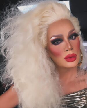 Raja Gemini Instagram - It’s sort of kinda giving early 90s RuPaul. Thank you New York for a fun night ❤️ see you again soon