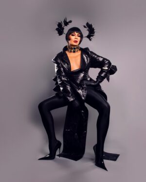 Raja Gemini Instagram - June geminis let’s do this 👑🎉 📸 @davidelaffe @markeyew @harryhalim @houseofharryhalim @vandenbergbjorn @majestyblack