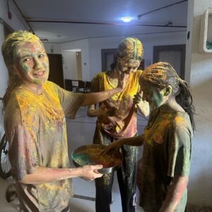 Rajneesh Duggal Instagram - Wishing you all a very happy & colourful holi🪄