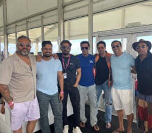 Rajneesh Duggal Instagram - The spirit was amazing, had a great time at the #usmasterst10league2023 . 
Thank you anna sir @suniel.shetty for having us there . Loved the atmosphere ❤️💫😇
Thank you to the @sampgroup_ for your hospitality . 

Thank you sunny for managing everything immaculately.. 👏❤️
Cricketing gear : @fightorsports @kunalspartan @lakhiaapoorva 🔥🔥
