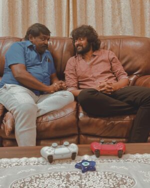 Raju Jeyamohan Instagram - Annachi in the house! 💙