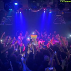 Ralph Instagram - 6.10 Ampfire 🔊🔥 ｱﾝﾌﾟﾌｧｲｱ

Guest @yurufuwagang ｱｻﾞｼﾀ👽🔥

俺が観たいアーティスト呼んで皆と遊ぶだけのパーティなので
不定期だし人数制限もありますが、スーパーナイスパーティに
なってきてるので来た事ない人は是非現場で熱を体感してほしいす。

(( 参考までにAmpfireで観たいアーティストをコメントで教えて📄✍️💦))

___

そして今回不届者が数名いたとの報告があったので、次回からはサグいセキュリティを「いすぎだろw」ってくらい配置します。何か問題があればその場で遠慮なくセキュリティかスタッフに申し出てください。

Ampfireは全員が安心して爆踊り出来る環境を目指しておりますので、誠に勝手ながら迷惑な輩は力尽くで島流しとさせて頂きます😣🙏🏝️

以上、また近々遊ぼう🥷🖤
