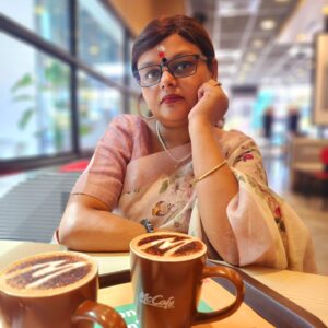Ram Kamal Mukherjee Instagram - শুভ নববর্ষ ১৪৩১ 🌻
Shubho Nababorsho 1431
বড়দের আমার প্রণাম ছোটদের ভালোবাসা.
আন্তরিক প্রীতি ও শুভেচ্ছা জানাই
সারা বছর ভাল কাটুক  সুস্থ থেকো... ❣️🎊🙏🧿

@mukherjeesarbani