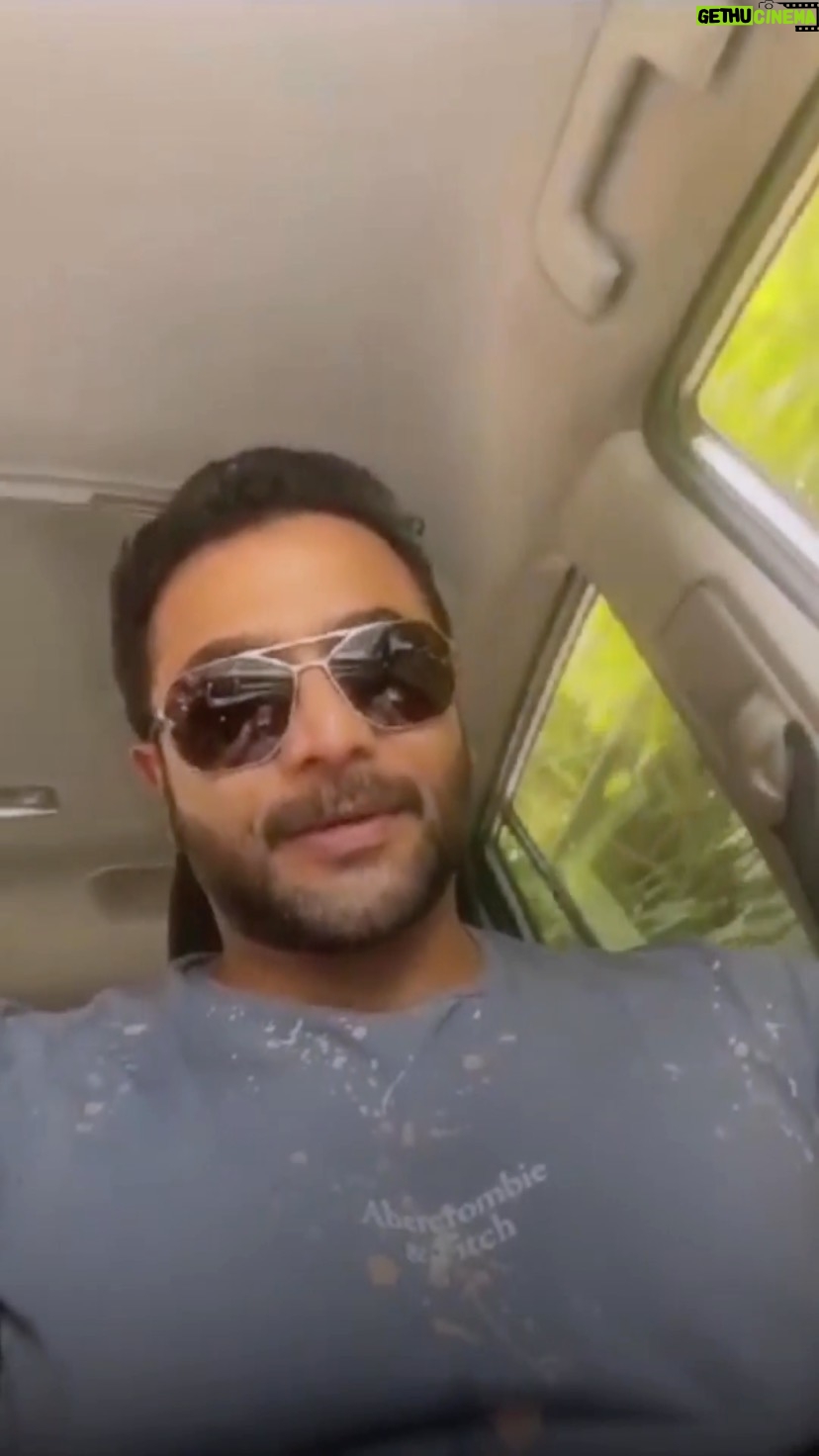 Ramachandra Raju - 8.7K Likes - Thank you so much for this wonderful video surprise by my Friends, Well wishers , Fans and Family ❤️.. I am Feeling so Happy and Blessed to have such a nice people around me who always shower me so much of Love ,Support and Blessings 🙏🙏.. Once again from the bottom of my heart thank you each and everyone for your wonderful wishes ❤️🤗🤗.. @sriimurali @actorsimha #drsuri @chikkanna_official @loosemada_yogi @kirtan.nadagouda @avinashbs @lakkilakshman1 @vinaybidappa @iamsanthoshgowda @shivrajkrpete @tmanilkumar5 @darshanputtannaiah_krrs @nagendraprasad3 @mahesh_director