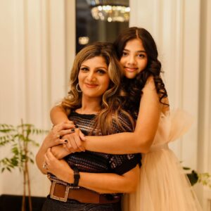 Rambha Instagram - My Angel 😇 #mothers #daughter #angel