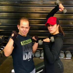 Ramy Imam Instagram - Working out with the one and only iron woman @yasminabdelaziz_ 💪🏻 التمرين مع المرأة الحديدية ... قلبا و قالبا @yasminabdelaziz_