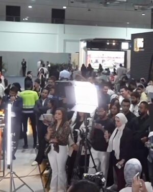 Ramy Radwan Instagram - سعدت بالحوار مع المحترم والمتميز وعاشق الابتكارات..الصديق العزيز م/عبدالله سلّام الرئيس التنفيذي والعضو لشركة مدينة مصر..وتشرفت بلقاء فريق عمله الراقي والمتميز.
وكم أسعدنا إهتمام وإستمتاع وإزدحام عدد كبير من زوار معرض سيتي سكيب لمتابعة الحوار.