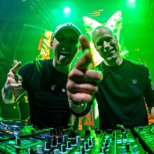 Ran-D Instagram - 𝗥𝗔𝗧𝗘 𝗧𝗛𝗘𝗦𝗘 𝗞𝗜𝗖𝗞𝗦! 💯 Dance With The Devil (Kick Edit) is OUT NOW on YouTube and as a single release on Spotify 🔥