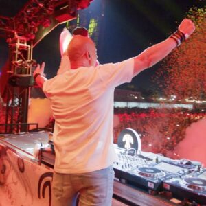 Ran-D Instagram - WHAT A WEEKEND! 🤯🔥 WHICH OF THESE TRACKS IS YOUR FAVOURITE?! 👇🏻