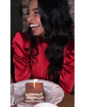 Rana Roy Instagram - Happy. Blurry. Blow