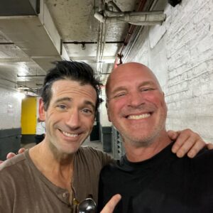 Randy Flagler Instagram - Look who I found in the back alley after the show @sharkonbroadway @colindonnell Sooo good.