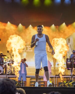 Randy Malcom Instagram - 📍 Ámsterdam! Lo canté, lo bailé y lo gocé #Demasiado 🇳🇱🫀🔥 🎤 

📸: @iamcumbapr 
🎥: @reconocidosnet 

#RandyMalcom #ElCubanoEnAmsterdam #GDZ  #DemasiadoEuropeTour