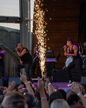 Randy Malcom Instagram - #Demasiado Rikixxxxx estuviste Estocolmo!!!!!! 🇸🇪🫀🔥🎤

📸: @iamcumbapr 

#ElCubanoEnSuecia #Rikixx #GiraPorEuropa #LatinBashSweden #RandyMalcom