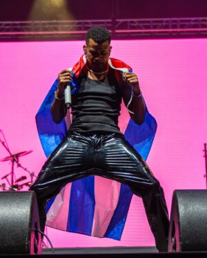 Randy Malcom Instagram - Hoy me levanté #Feliz porque Marruecos me lo confirmó #Demasiado 🇲🇦 😎 🔥🫀

¡Gracias mi gente, los amo! 🫶

📸: @iamcumbapr 

#RandyMalcom #ElCubano #GenteDeZona #Marocco #CasaAnfaLatina #DemasiadoTour
