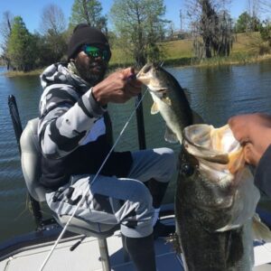 Randy Moss Instagram - @lipripper863 if u think u got him beat then why not challenge him!!yaw holla at my boy!!Taking all bets......STRAIGHT CASH HOMIES