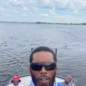 Randy Moss Instagram - @tpbass2bass @lipripper863 @aricford Rod &Austin Thank u all for a wonderful time.Clean and safe fun!!@tpbass2bass GOD kept blowing ur boat in the vicinity of ours!!GOD would only push his boat towards ours when a fish was caught LOL!!🤣🤣🤣🤣🤣🤣 Nothing but ❤❤❤❤❤❤❤❤❤❤❤❤❤ fellas THANK U!!