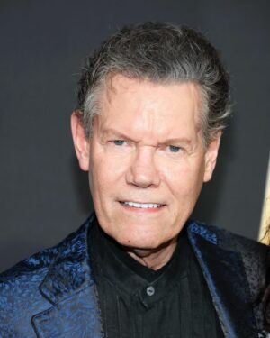 Randy Travis Instagram - More from the ACMs in Texas. 

📷: @gettyentertainment @acmawards