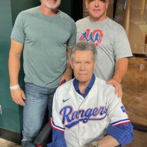 Randy Travis Instagram - Always love our time @texasrangers with @raphaelpalmeiro and @kirkconger, forever and ever, Amen! Go Rangers!!!