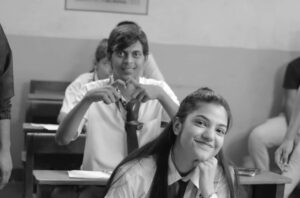 Ranjan Raj Instagram - Recently I did a mini series 'School Chale Hum' with @bingekaro .. 
They made this one really cute and funny... It'll make u feel nostalgia about your school dayss.. and

Episode 1 has been released on Binge's YouTube channel.. watch it now and have fun🕺💖
@iabhishekkapoor @_mugdhaa @nicki_negi @bibhu_nandan_singh 

Thank you and kudos to the whole team..💥