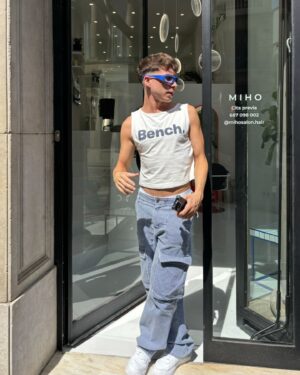 Raoul Vázquez Instagram - Unas fotos de estos días 🌸🤍