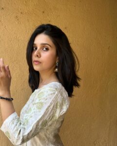 Actress Rashmi Agdekar HD Instagram Photos and Wallpapers July 2024