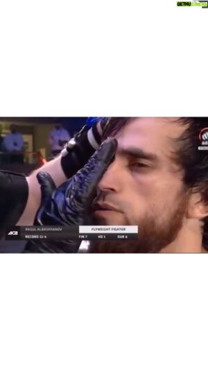 Rasul Albaskhanov Instagram - АСА_127_позади , 
Знаю многие думают ,
И задают один тот же вопрос устал или забился ,
Скажу как есть !
Не устал и не забился !
На то есть причины ,
Кто был рядом те в курсе ,
Душа рвётся вперёд !
А тело тебя не слушается !
Все по воле ВСЕВЫШНЕГО !
Дай АЛЛАХ всем исцеление !
Кто в трудном положении !
Но людям не объяснишь ,
И ничего не докажешь !
Происходящее видят как хотят ,
Проигрывал и выигрывал ,
Оправданий никаких нет 
Ты не проиграл ,
Пока не сдался !
Буду живым здоровым !
Вернусь сильней ИНШААЛЛАХ| 
ХОЧУ СКАЗАТЬ ОТ ДУШИ ,
ВСЕМ КТО ПОДДЕРЖАЛ ,
Словом делом ,
ВО ВРЕМЯ БОЯ !
И после боя !
Очень многие писали !
И пишут по всей день !
Приятно что столько людей ,
Следят переживают !
Видео получилось длинным ,
Но думаю того стоит ,
Приятного просмотра ! 
#Жизнь#СпроТ#ПояС#
#РанО#или#позднО#
#БудеТ#на#местЕ#ИНШААЛЛАХ|#👊🏻