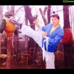 Rasul Albaskhanov Instagram - Сегодня Брату ,
Было бы 40 лет !
АЛЛАХ| геч дойл хьун !
Са КЪОНАХ ВАШ РУСЛАН !
Со ч|ог| лар вина ахь жималлехь !
Хан зам елч хаъ сун оцан мах !
Тахан сой моцал саг то хаъ !
Хьа доьзалан ! 
ДАЛА ГЕЧ ДОЙЛ БЕЛ ЧАРН !
Т|Е Г|УР ДОЛУ ВАЙНА !
#Жизнь#без#брата#как#на#войне#без#автомата#