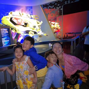 Ratchanont Suprakob Instagram - พวกเราโชคดีมาก I have a GREAT WIFE & ❤️ you are the BEST MOM for our kids  @harusuprakob